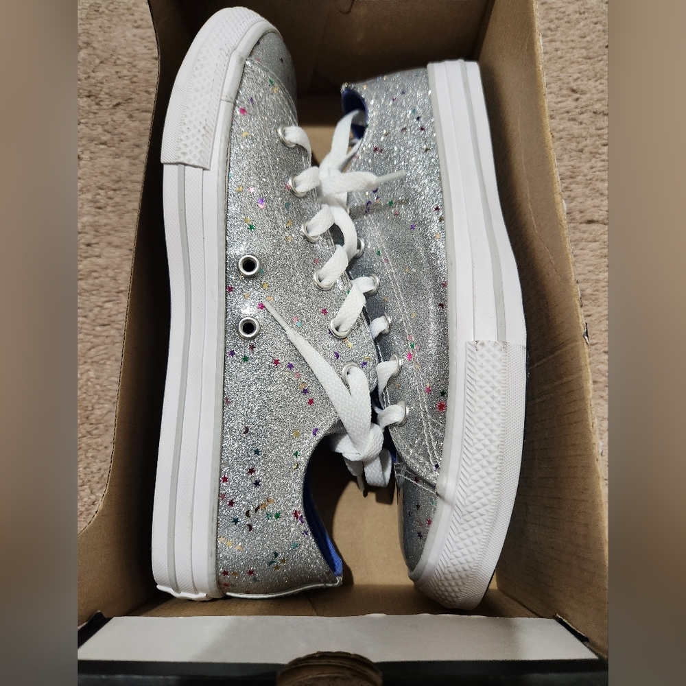 COPY - Converse Women's All Star Low Top Platform Silver Glitter